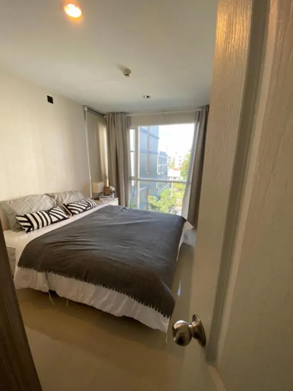 Quick rent !!! Condo The Series Udomsuk 29, beautiful room, swimming pool view, good location, convenient transportation, book now !!!