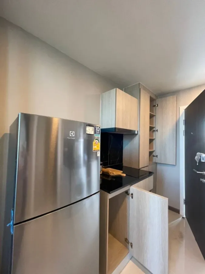 For sale, for rent!! Condo The Collection Ratchada 32, duplex style room, excellent furniture, minimalist, mini-heart, book now!!