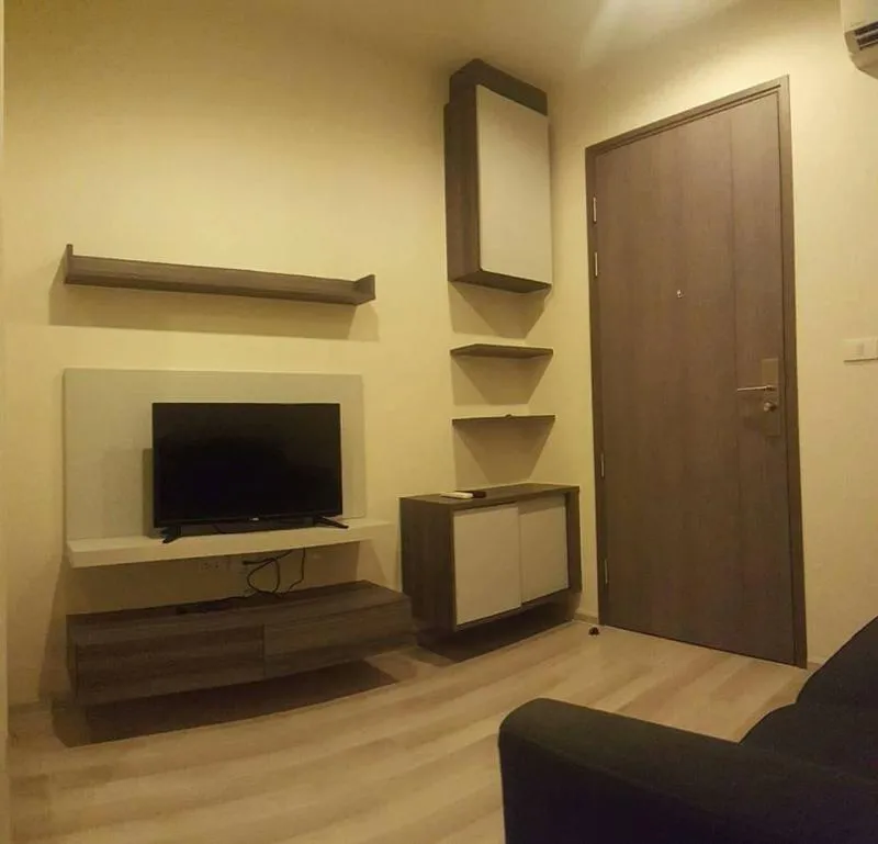 Sell ​​Centric Ratchada - Huai Khwang, nice room, near MRT Huai Khwang, very convenient, do not miss it.