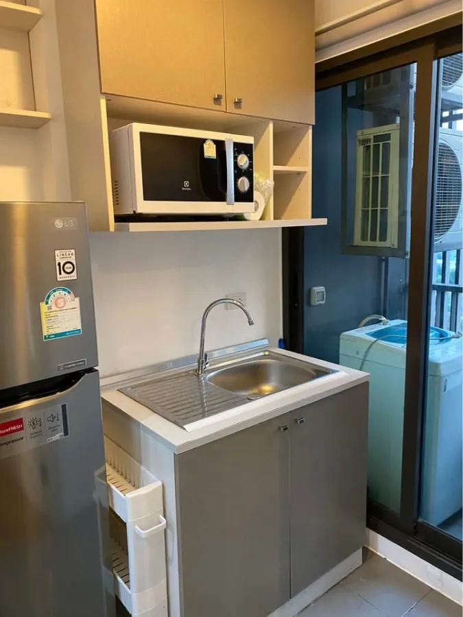 Condo The Tree Rio Bang Ao Next to MRT Bang Ao 1 bedroom, 1 bathroom Size 32 square meters 11th floor, Chao Phraya River curve view Decorated and ful