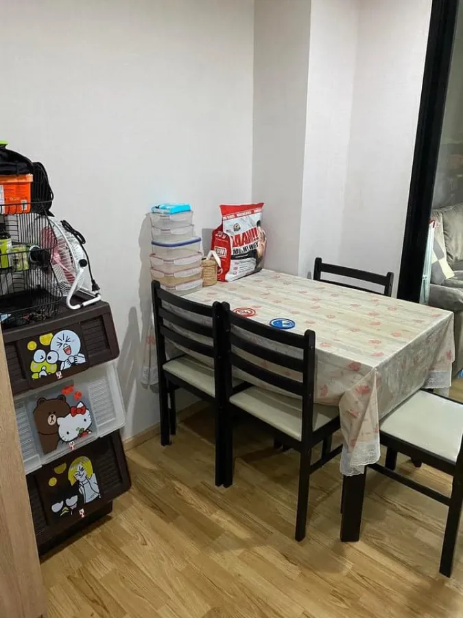 For sale/rent The cabana condo ห้องนอนติดวอลเปเปอร์อย่างดี พร้อมกั้นเป็นสัดส่วน อย่ารอช้า ซื้อเลยยย