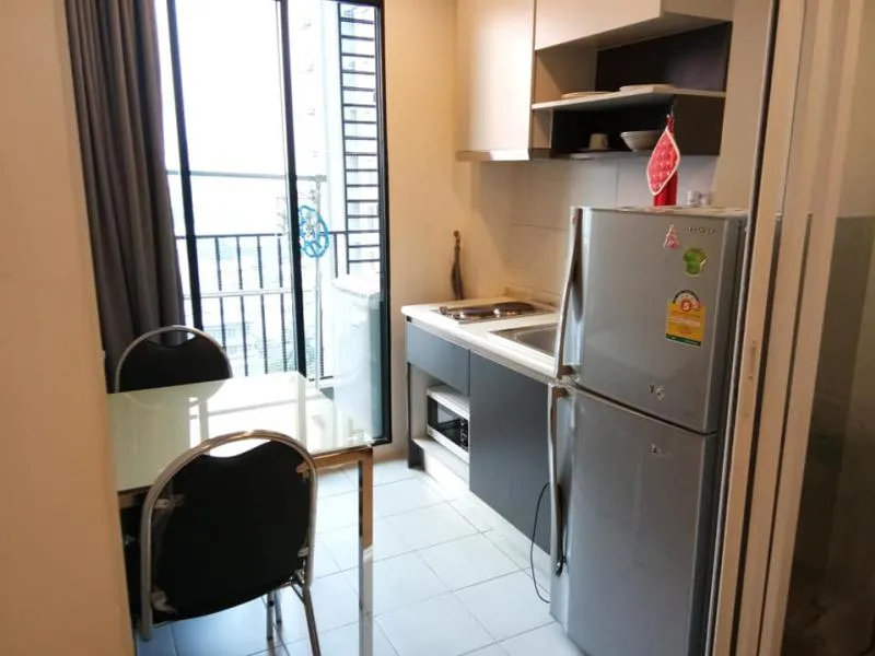Sell ​​The BASE Chaengwattana, this room has a good view, 1 bedroom, fully furnished, very livable, book now, do not miss it.
