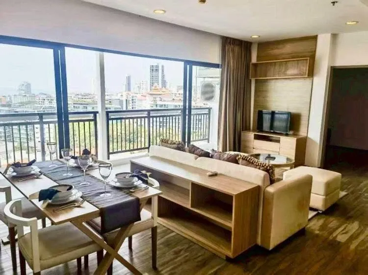 Tree tops Pattaya for sale (South Pattaya), spacious 2 bedroom unit, beautiful sea view, hurry and reserve now!