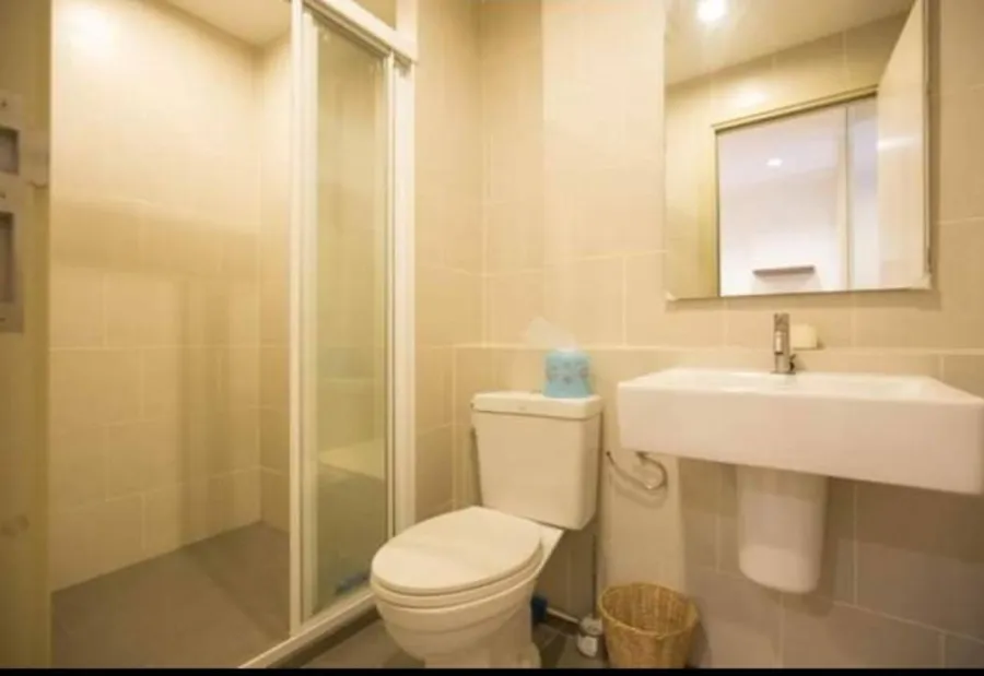 For rent urgently!! Condo The Base Rama 9 - Ramkhamhaeng, 10th floor, fully furnished. You can only come in and move in!!