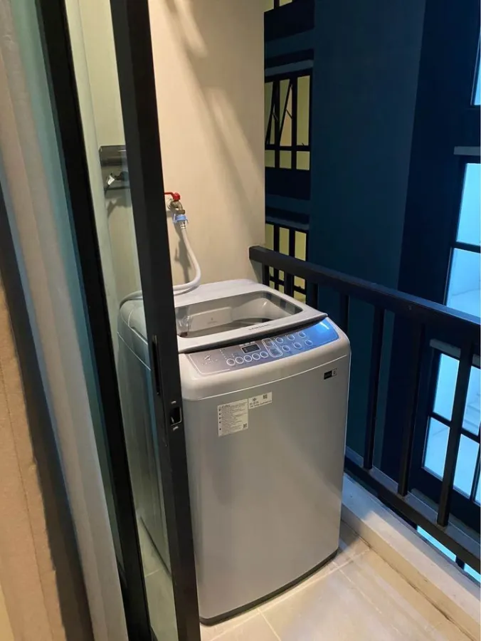 Condo for rent, Pause ID, partitioned room Complete electrical appliances come at a low price that you should not miss.