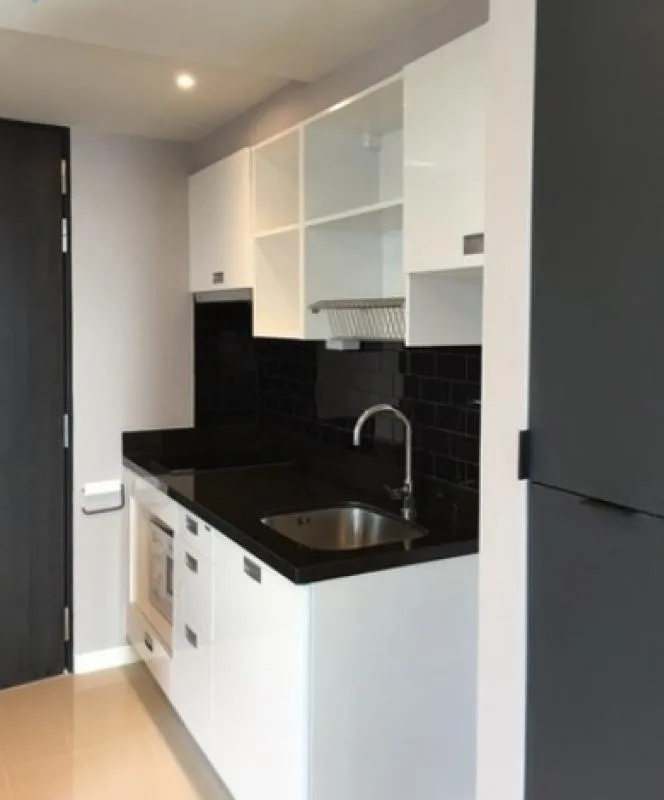 Condo for rent Haus 23 Ratchada-Ladprao. East and South, large balcony, built-in furniture