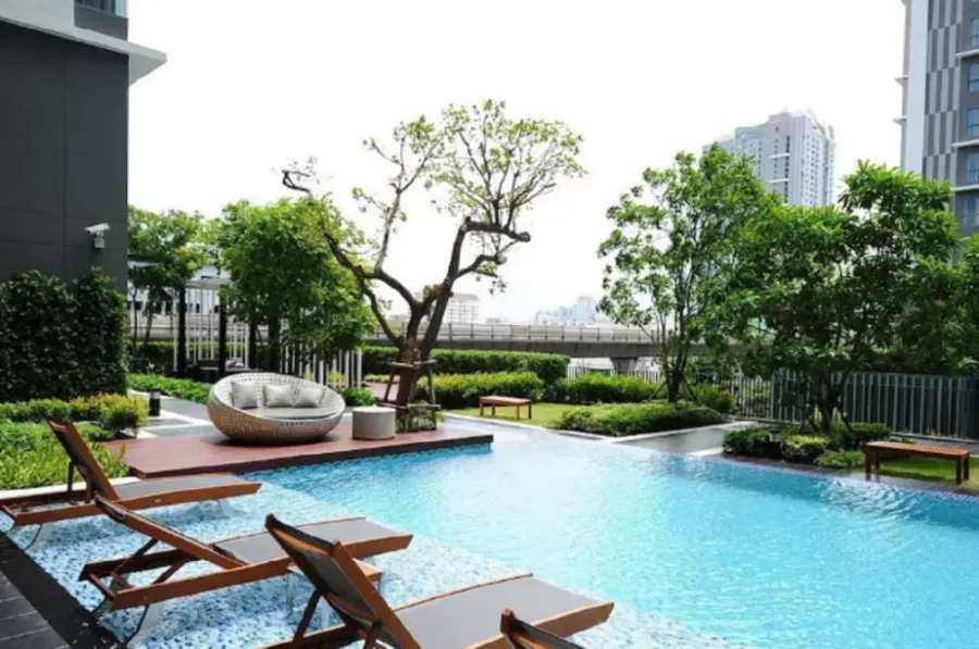 ขาย Ideo Mobi Sukhumvit ห้อง STUDIO ตกแต่งเฟอร์นิเจอร์ครบครัน พร้อมเข้าอยู่ รีบย้ายเลยจ้า