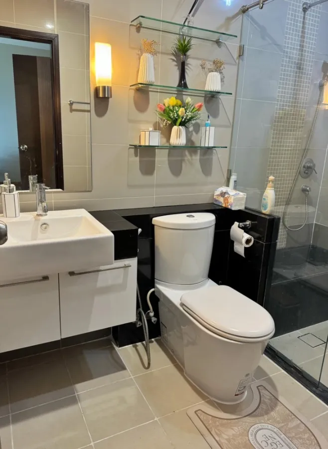 Condo for rent, Supalai River Resort, high floor, spacious room, beautifully decorated, nice to live in. Good like this, reserve now.