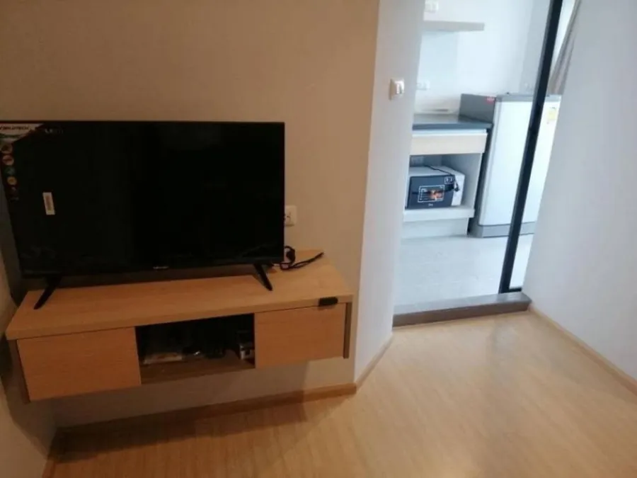 For sale, for rent, ready to move in, The Excel Khu Khot, ready to move in immediately. Built-in furniture, fully decorated, can't miss it.