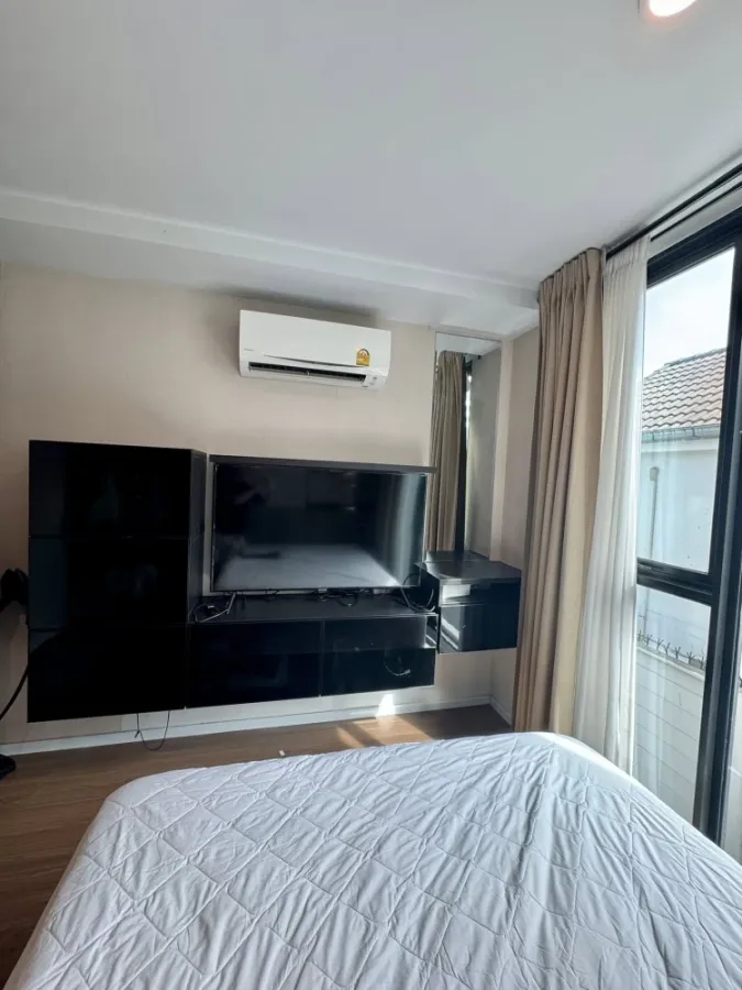ให้เช่า The Origin Ratchada-Ladprao ห้องมุมชั้น 2 1 bedroom plus พื้นที่ใช้สอยจุใจ รีบมาจองเลย อย่าช้า