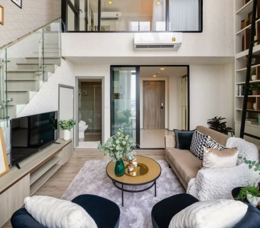 Condo for sale, Knightsbridge Collage Sukhumvit 107, high ceiling, wide balcony, luxuriously decorated room, Rare item, book now