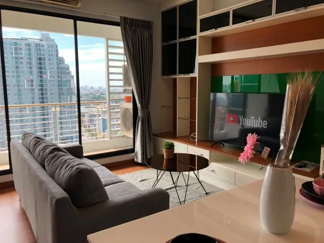 ขาย Baan Klang Krung Siam-Pathumwan ตกแต่งใหม่หมด เฟอร์จัดเต็ม 1นอน วิวดีสุดๆ มาเป็นเจ้าของกันเถอะ !