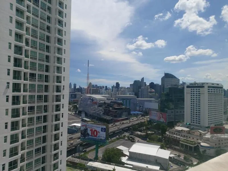 Sale Tc green condo Rama 9, nice room, good view, close to entertainment Suitable for investment or staying by yourself, it's worth !!!!