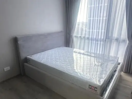 For rent, Beat Bang Wa Interchange, 6th floor, clean room, comfortable to the eyes, feel comfortable. You can just come in and stay.