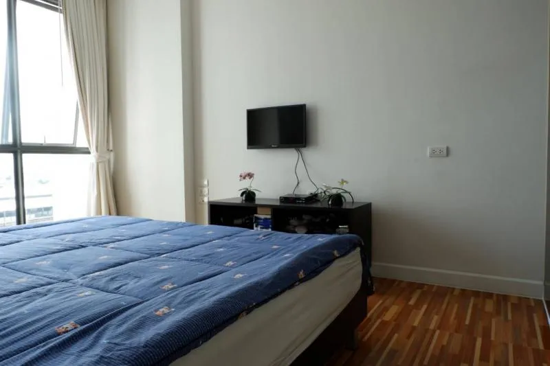 Condo for rent / sale, The Room Sukhumvit 62, beautiful room, very tightly decorated, close to the sky train, golden location, do not miss it.