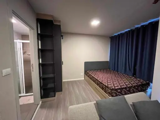ขาย ให้เช่า D Condo campus highway 1 ห้องนอน 1 ห้องน้ำ ไม่ร้อน เฟอร์ครบ พลาดแล้วจะเสียใจ