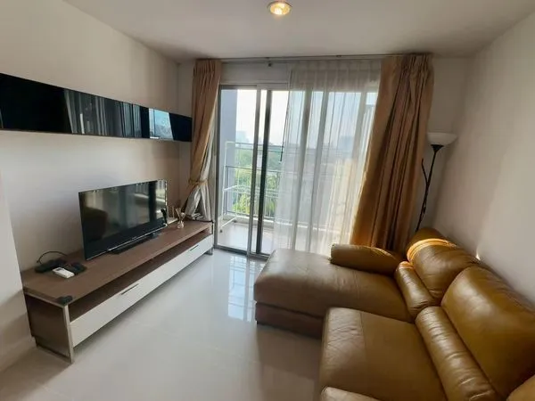 ให้เช่า!! คอนโด ซิลค์ สนามเป้า ชั้น 7 ห้องสวย รีโนเวทใหม่ ทำเลใจกลางเมือง พร้อมเข้าอยู่ จองเลย!!
