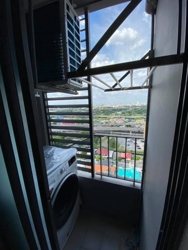 Rent Fuse Mobius Ramkhamhaeng Station, beautiful view, no building block Everything is fully furnished. Finish in one room, interested, hurry