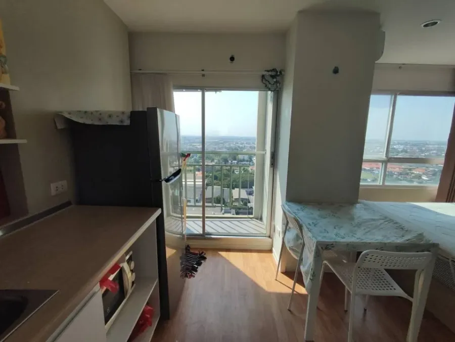 For sale Lumpini Park Phetkasem 98, Building D, 19th floor, fully furnished, ready to move in, city view, great atmosphere, if you don't reserve, you'