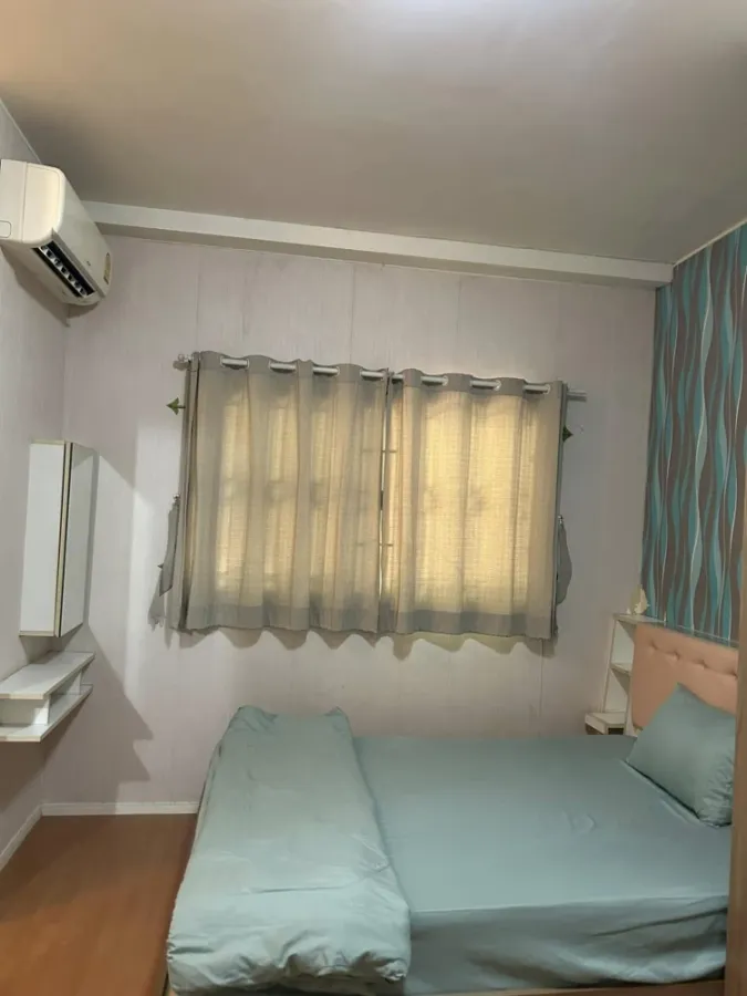 ให้เช่า Lumpini Condotown Chonburi - Sukhumvit ห้องชั้น 1 ติดวอลเปเปอร์อย่างดี เฟอร์ครบ จองเลย