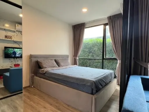 For rent, Beat Bang Wa Interchange, Building B, private side, beautiful room, fully furnished, ready to move in, book now, urgent.