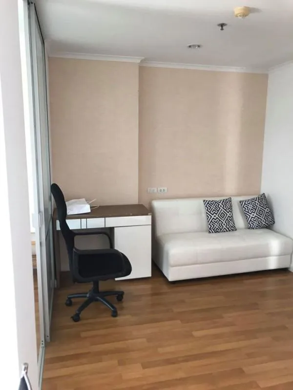 Previously, condo for rent at Lumpini Place Ratchayothin, 1 bedroom, open air view. Fully furnished, but the body can live.