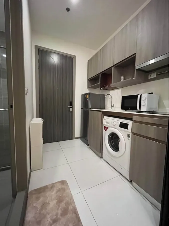 ขาย Knightsbridge Prime On-nut ห้องอยู่ชั้นสูงมากๆ ห้องสูงโปร่ง เพดานสูง 3 เมตร รีบจองเลย