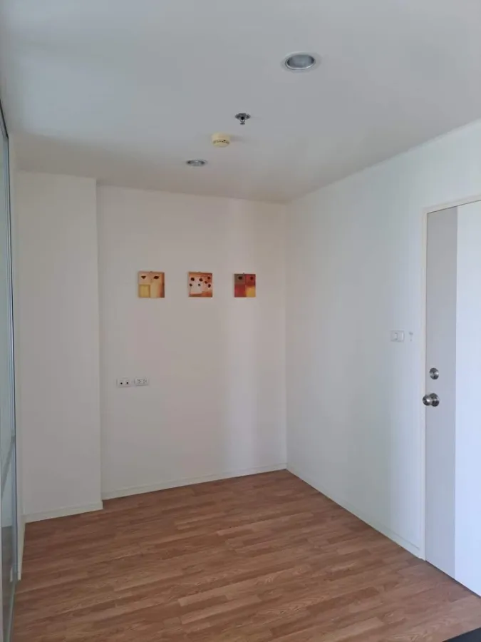 Condo for sale or rent, Lumpini Nawamin Sri Burapha, 15th floor, high view, clearly separated rooms. Hurry and reserve quickly, don't miss it.