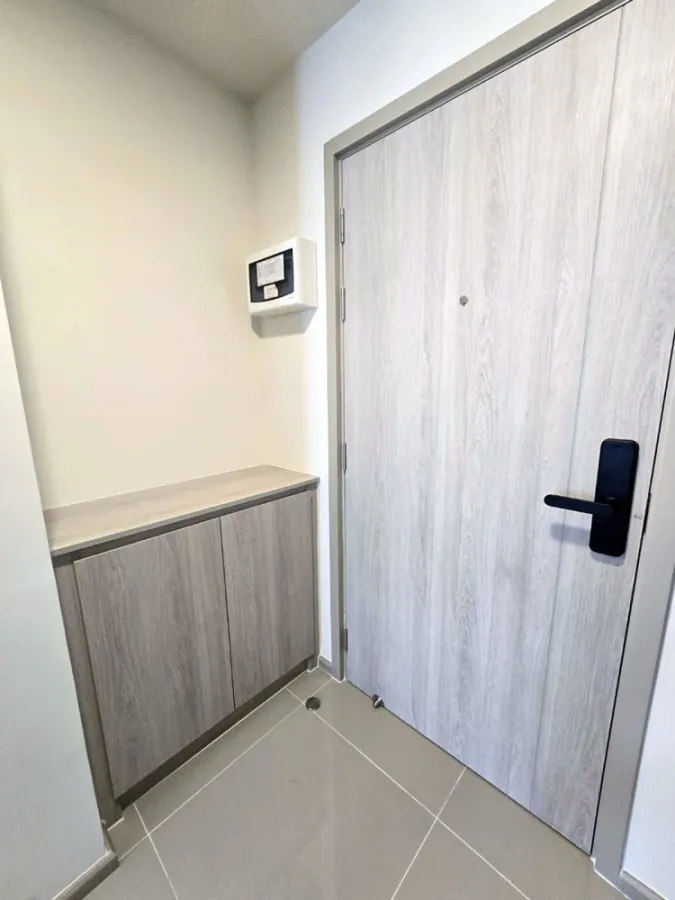For rent: dcondo Shine Rangsit, 5th floor, pool view, fully furnished, very livable. Book now!
