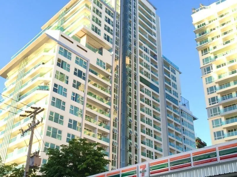 For rent: Cozy Beach View Condominium, Studio room, complete set of built-in furniture. Hurry and reserve before you miss out.
