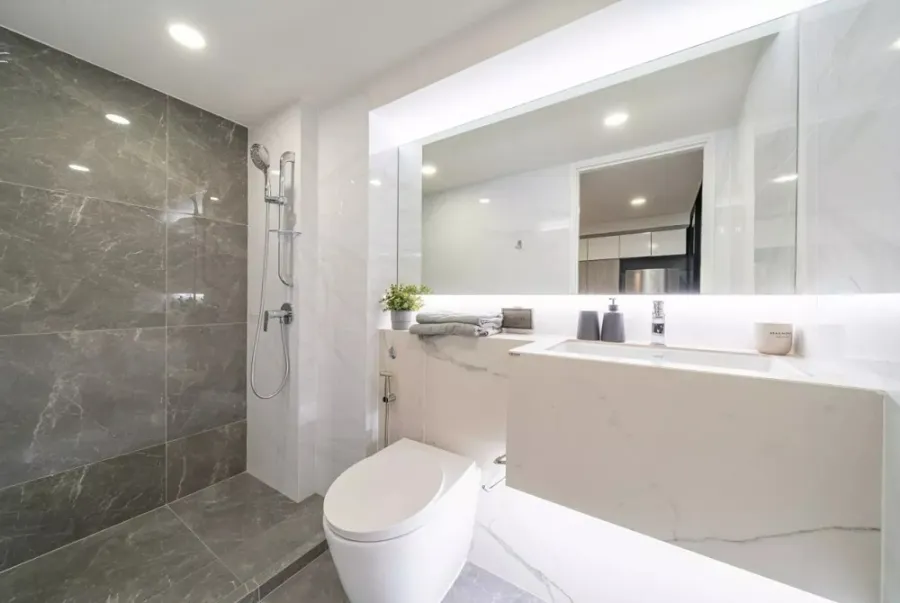 Condo down payment for sale: Origin Plug & Play Nonthaburi Station, 18th floor, high view, good price, and pet lovers can't miss it.