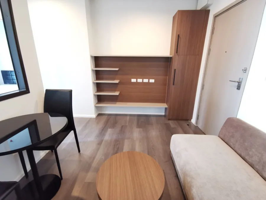 Condo The Stage Taopoon Interchange for rent, high floor, north, city view, open and comfortable. Don't miss it.