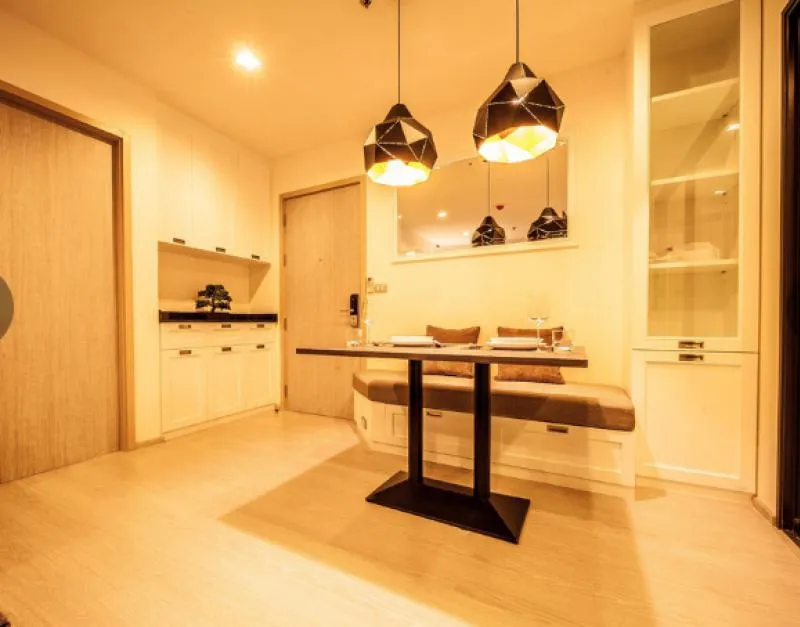 ขาย / เช่า Rhythm Sukhumvit 36 - 38 ชั้น 23ตกแต่งหรูหรา สวยมากกก