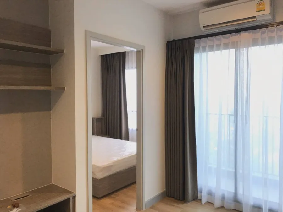 For rent Chapter One Midtown Ladprao 24 floor 33 corner room with furniture and electrical appliances Book now