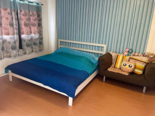 For rent, Lumpini Condo Town Rattanathibet, beautiful wall, fully furnished, this price is very worthwhile. If interested, hurry to reserve now.