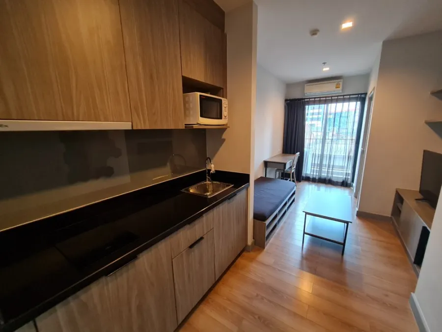 Condo for rent: Chapter one midtown Lat Phrao 24, nice room, fully furnished, electrical appliances, good price, hurry and reserve now.