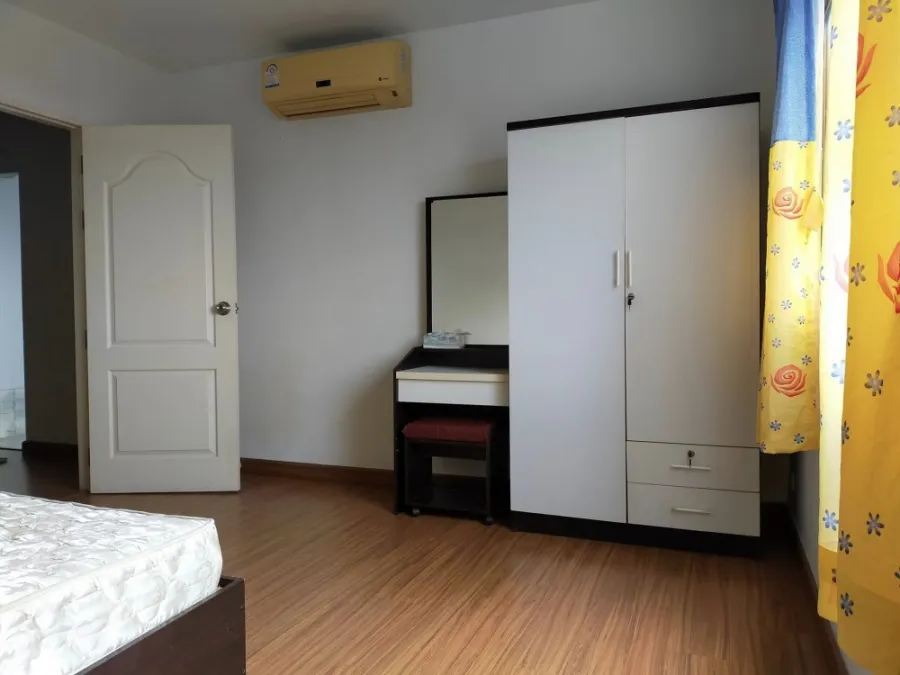 Sell/rent!! Condo The Seasons Srinakarin, 4th floor, Building C, fully furnished, ready to move in, hurry and book now!!