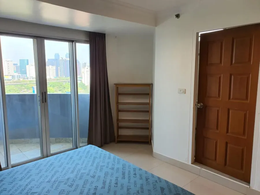 For rent, Witthayu Complex, 2 bedrooms, 2 bathrooms, ready to move in, can raise pets** Convenient transportation, don't wait!!