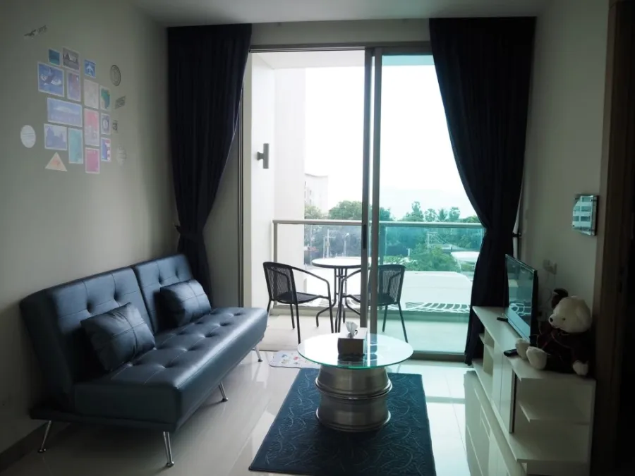 Condo for rent, The Riviera Wongamat Beach (North Pattaya), sea view, privacy. proportional room