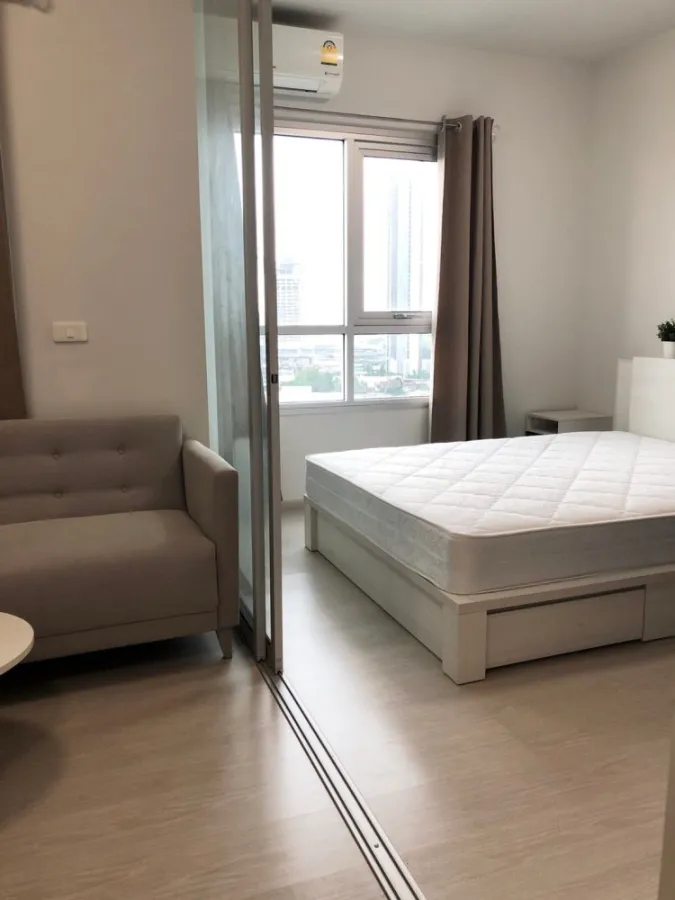FOR RENT Chapter One Shine Bangpo ห้องแต่งสไตล์มินิมอล สีขาวสบายตา วิวโล่ง สนใจ จองก่อนได้ก่อนเลยน้า