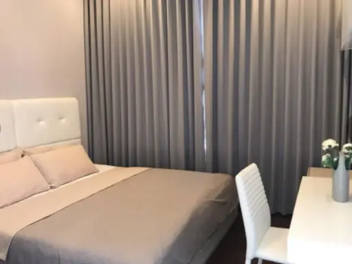 For rent, Q Asoke, North room, cool breeze, fully furnished. Ready to move in, near MRT Phetchaburi, very convenient.