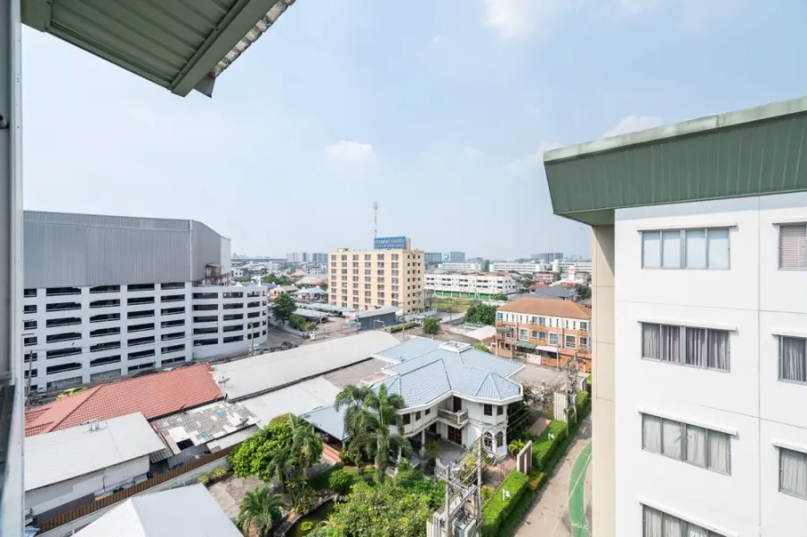 ขาย ลุมพินี คอนโดทาวน์ รามอินทรา - หลัก ห้องเฟอร์นิเจอร์ครบครัน เครื่องใช้ไฟฟ้ารครบจบ ดีแบบนี้จองเลย