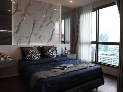 ขาย Ideo Q Siam - Ratchathewi ชั้นสูงมาก 34th Private Lift เหนือส่วนกลาง built-in จัดเต็ม ซื้อเลย