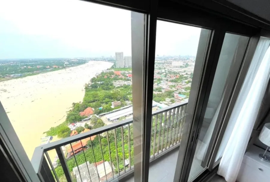 Condo for rent, Politan Aqua, 28th floor, the most beautiful view, complete facilities, book now.