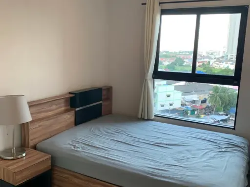For rent, Plum Condo, Central Station, 9th floor, airy view, cool breeze. fully furnished Ready to move in, book now
