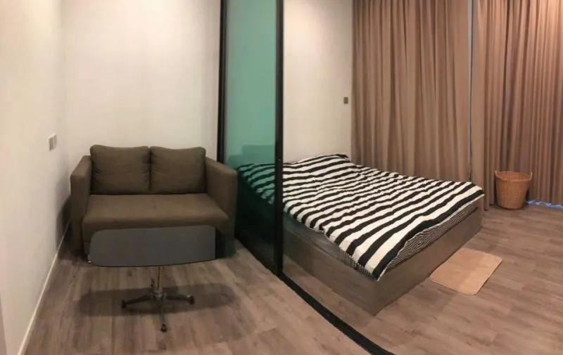 ขาย บราวน์คอนโดรัชดา 32 ห้องสวยเวอร์ เฟอร์ดี๊ดี ทีนี่เรยจ้า มาเร็วๆ
