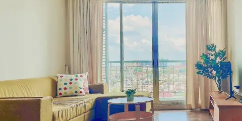 ให้เช่า The Room Sathorn-Taksin ชั้น 11 วิวสระว่ายน้ำ โล่งโปร่ง แต่งครบ จองเลย ด่วนๆ