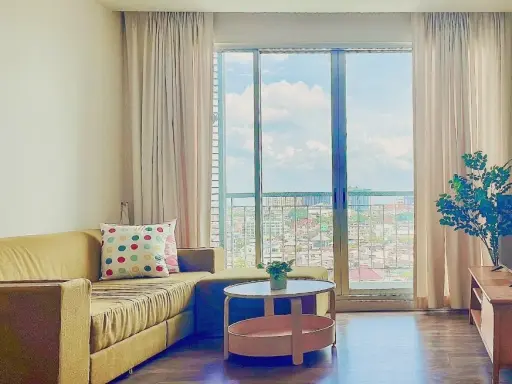ให้เช่า The Room Sathorn-Taksin ชั้น 11 วิวสระว่ายน้ำ โล่งโปร่ง แต่งครบ จองเลย ด่วนๆ