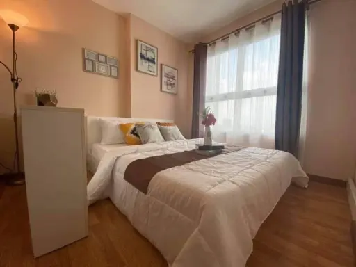 For sale The Trust Condo Ngamwongwan, studio room, fully furnished, very livable, good price like this, don't miss it.