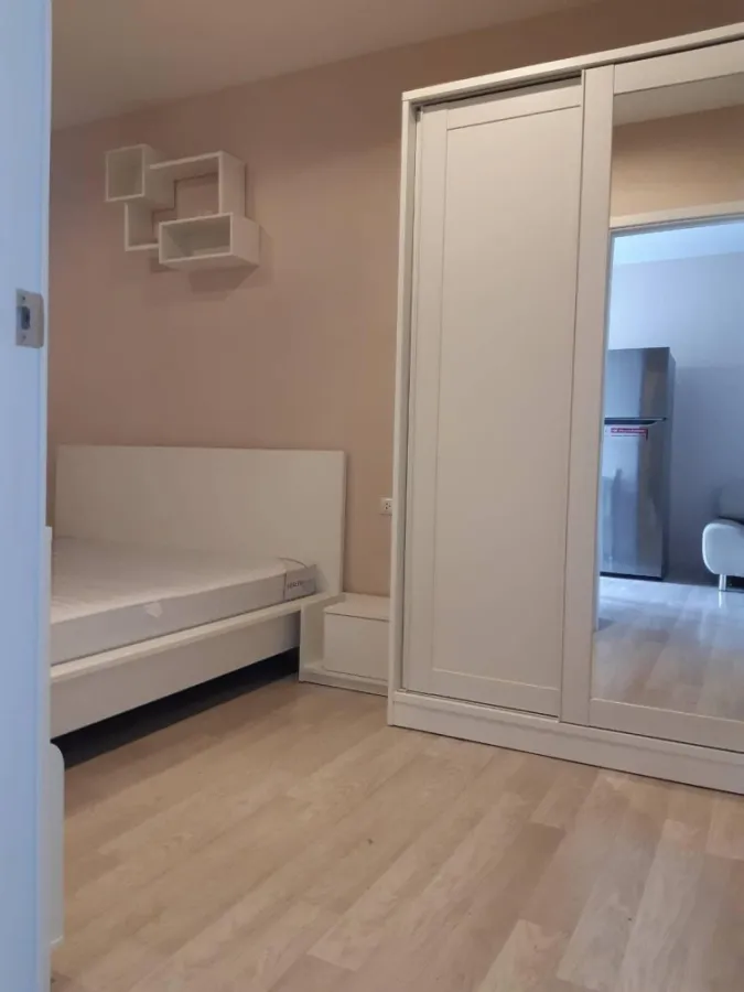 For sale, rent, The Privacy Ladprao-Sena, 7th floor, pool view, fully furnished room, ready to move in, book now, don't miss it.